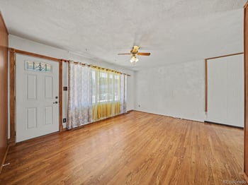 32 Dudley Ave, Colorado Springs, CO 80909