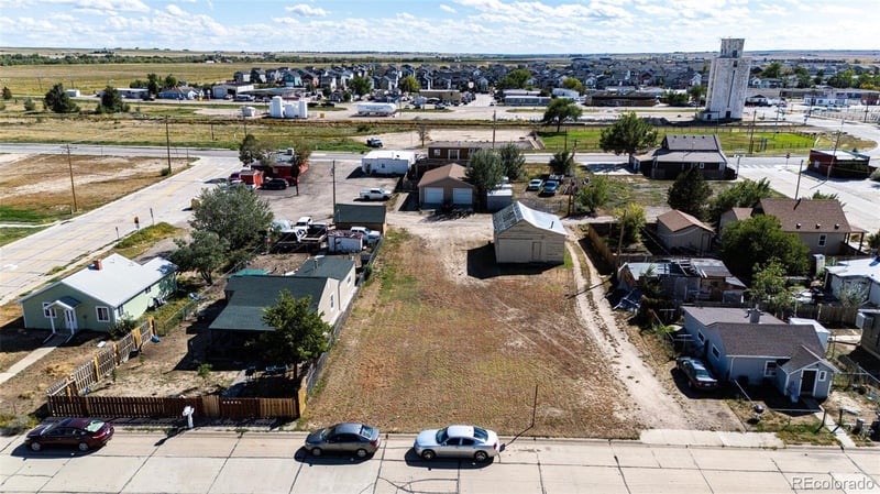 650 Washington Ave, Bennett, CO 80102
