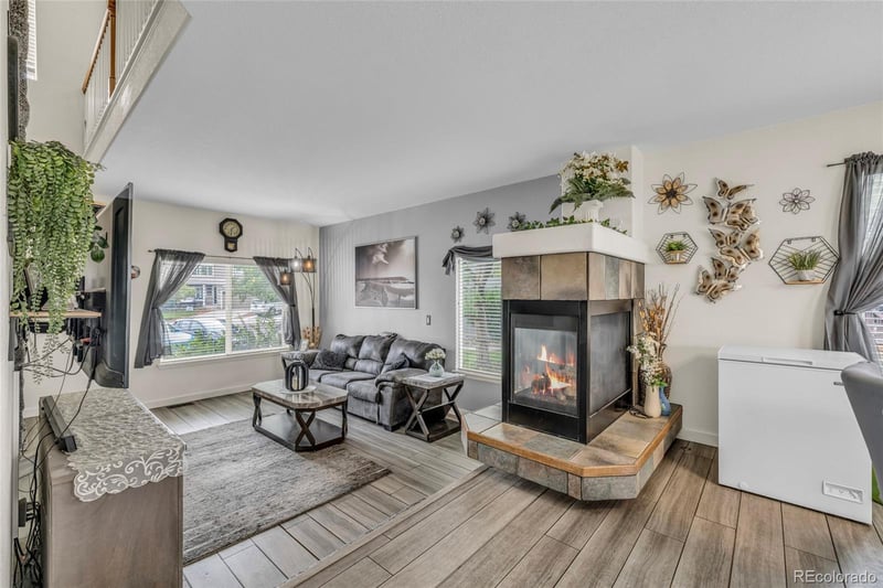 4335 Lyndenwood Point, Highlands Ranch, CO 80130