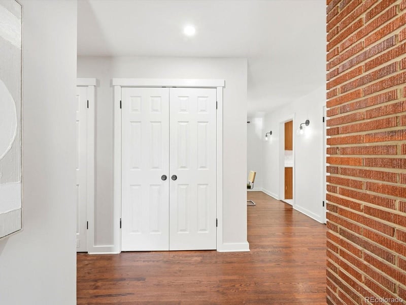 2338 E Floyd Pl, Englewood, CO 80113