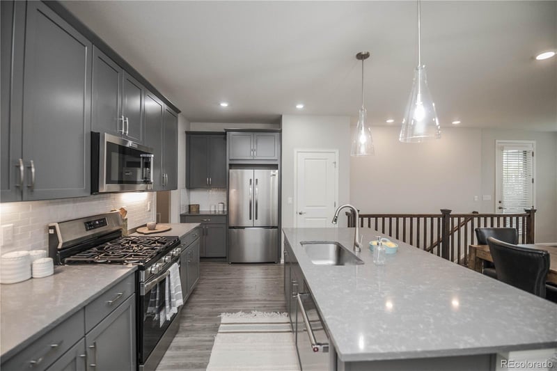 17344 W 94th Ave, Arvada, CO 80007