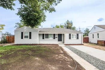 1210 Hillside St, Aurora, CO 80010