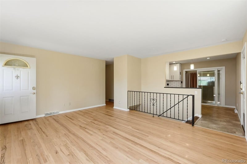 194 S Reed St, Lakewood, CO 80226