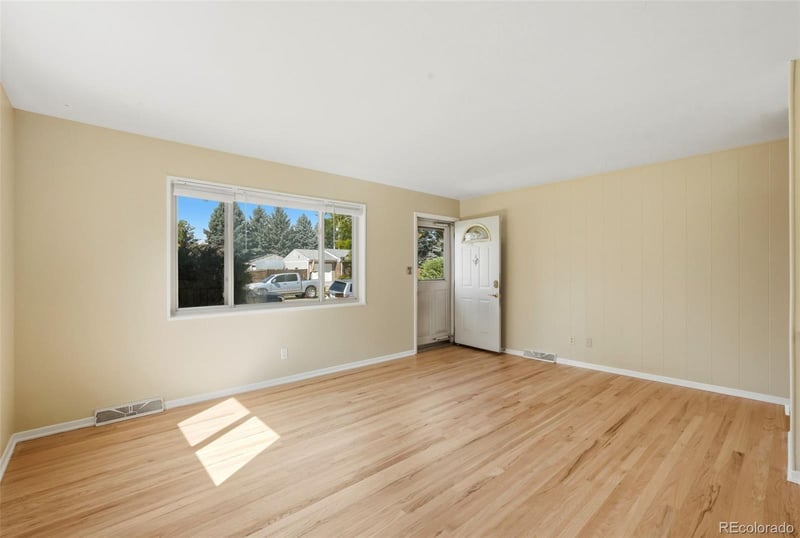 194 S Reed St, Lakewood, CO 80226