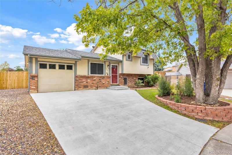 1706 S Memphis St, Aurora, CO 80017