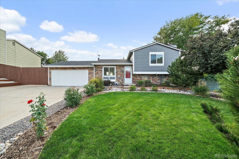 11541 Donley Dr, Parker, CO 80138