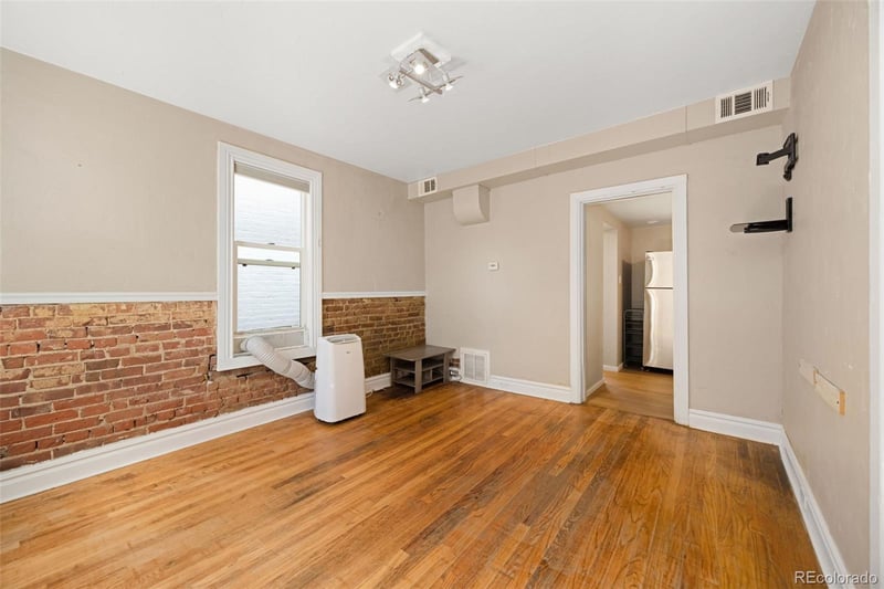 4025 Alcott St, Denver, CO 80211