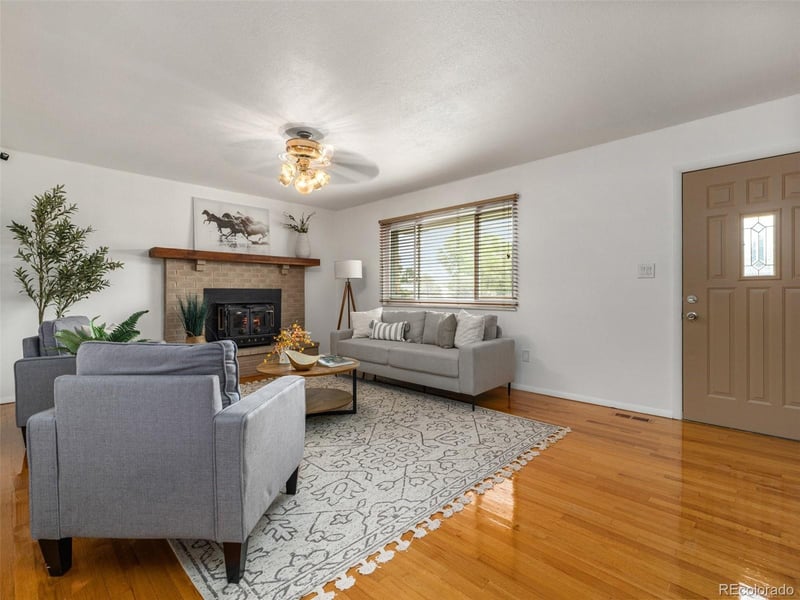 833 Consolidation Ln, Pueblo, CO 81006