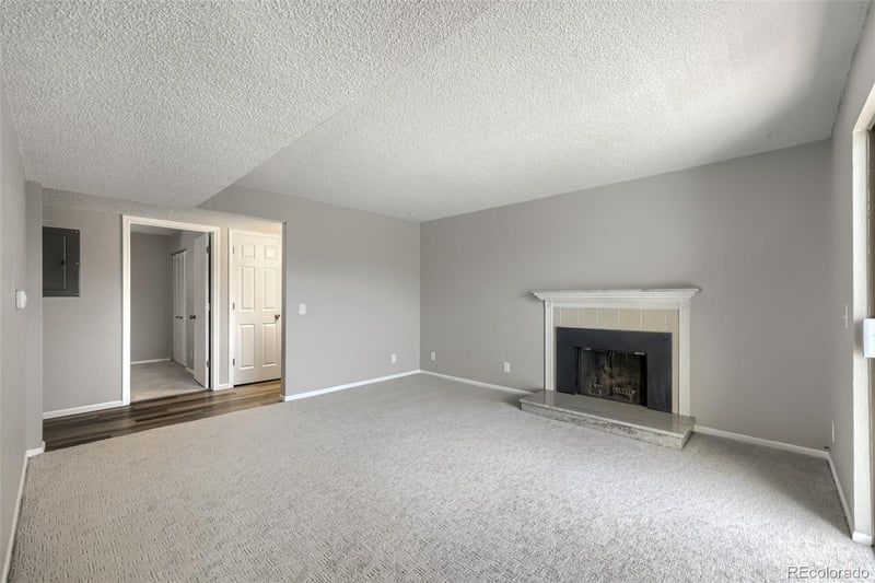 7395 E Eastman Ave #203L, Denver, CO 80231