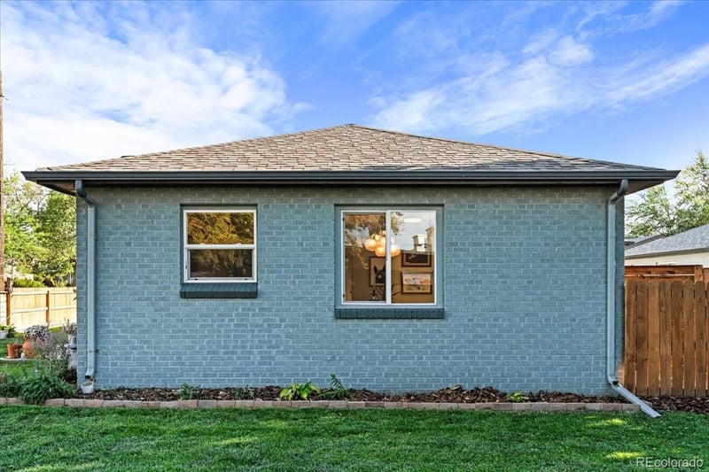 5194 E 33rd Ave, Denver, CO 80207