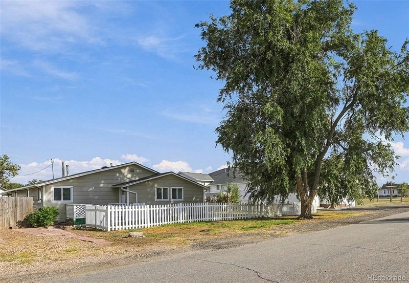 258 S Sherman St, Byers, CO 80103