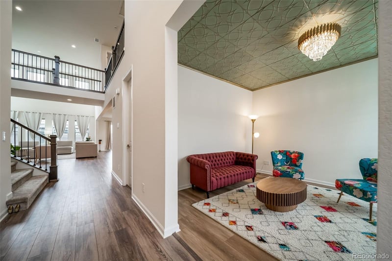 5810 Los Olivas Point, Parker, CO 80134