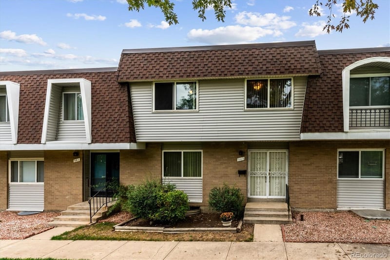 565 S Xenon Ct, Lakewood, CO 80228