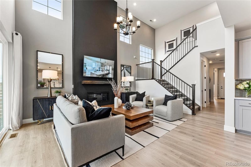 3402 N Buchanan Way, Aurora, CO 80019