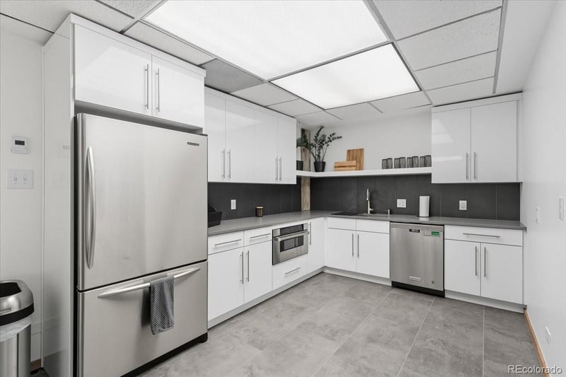 4 Inverness Ct E #C, Englewood, CO 80112