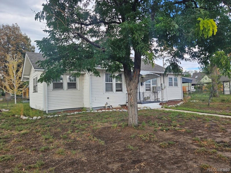 3990 S Delaware St, Englewood, CO 80110