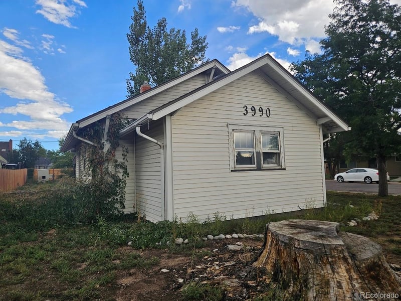 3990 S Delaware St, Englewood, CO 80110