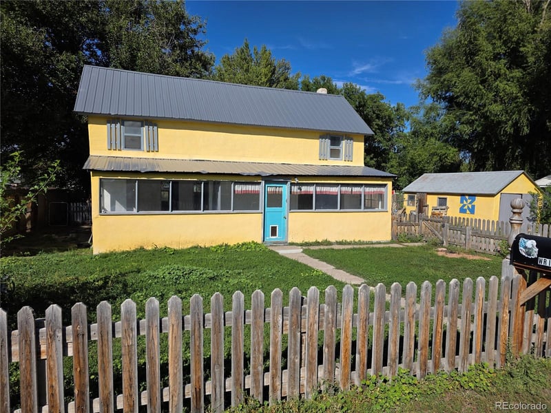 311 E 7th St, Florence, CO 81226
