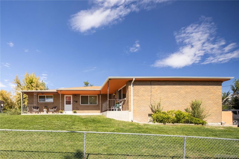 3553 W Tufts Ave, Englewood, CO 80110