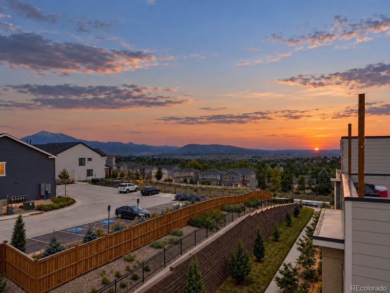5051 S Queen Ct, Littleton, CO 80127