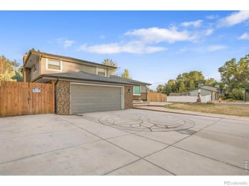 2502 Courtney Dr, Loveland, CO 80537