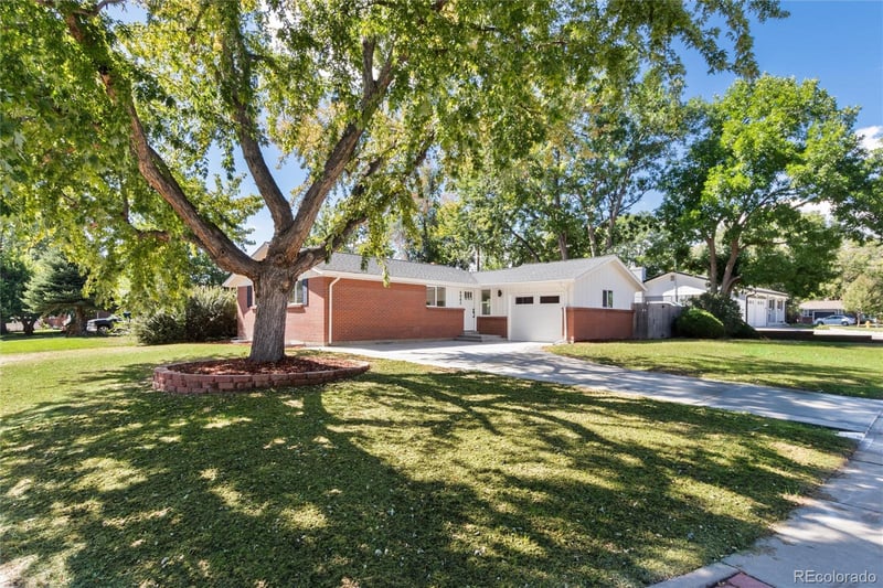 6885 Oak Way, Arvada, CO 80004