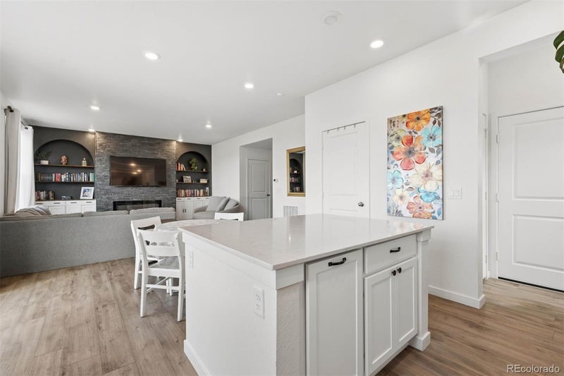 46541 Sunrise Ct, Bennett, CO 80102