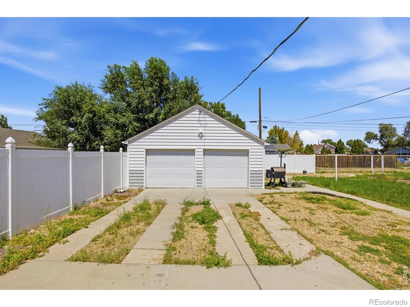 113 5th St, Dacono, CO 80514