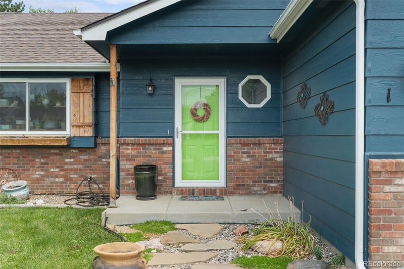1142 S Edinburgh Dr, Loveland, CO 80537