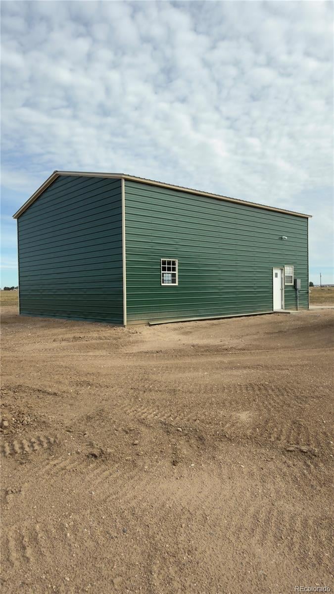 48441 Cr 39, Nunn, CO 80648