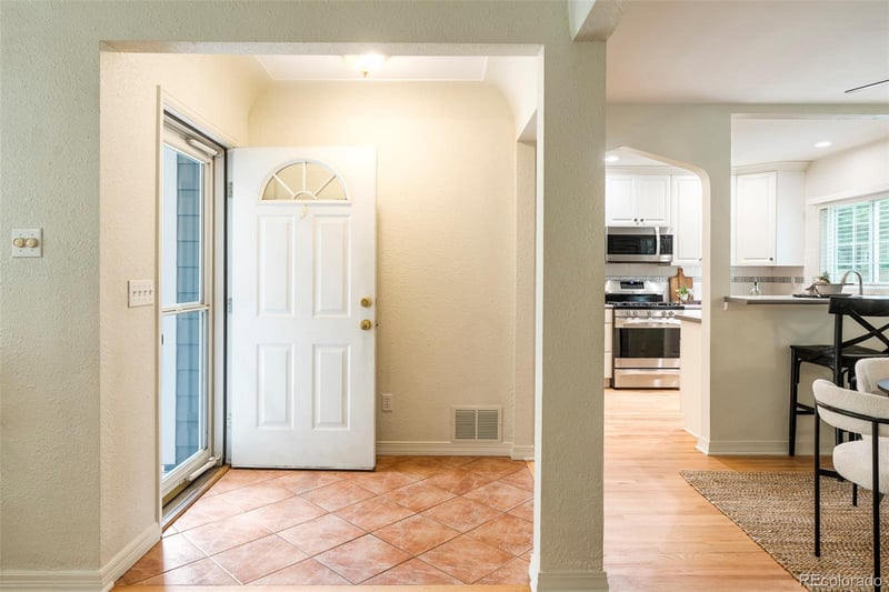 2575 S Washington St, Denver, CO 80210
