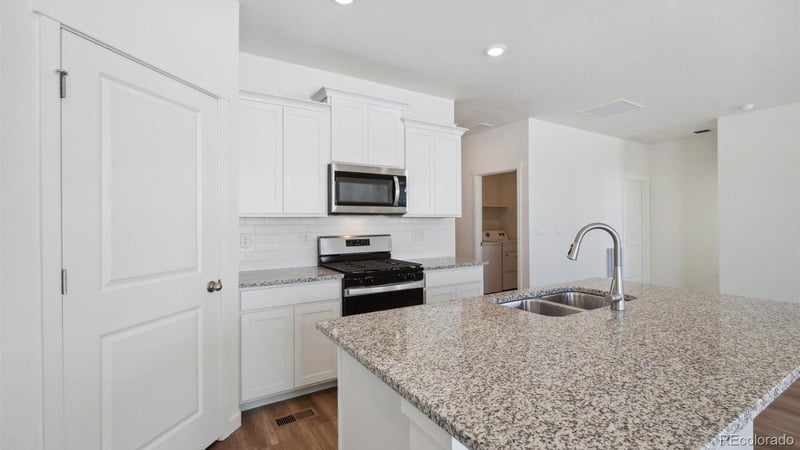 43212 Castle Stuart St, Elizabeth, CO 80107