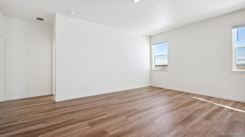 43212 Castle Stuart St, Elizabeth, CO 80107