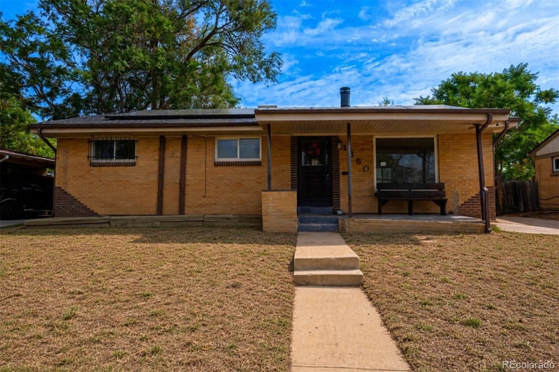 1350 Scranton St, Aurora, CO 80011