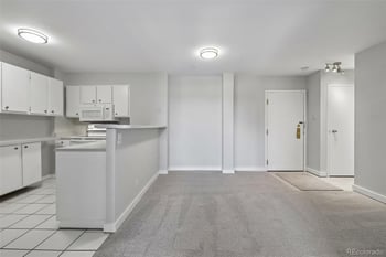 480 S Marion Pw #902, Denver, CO 80209