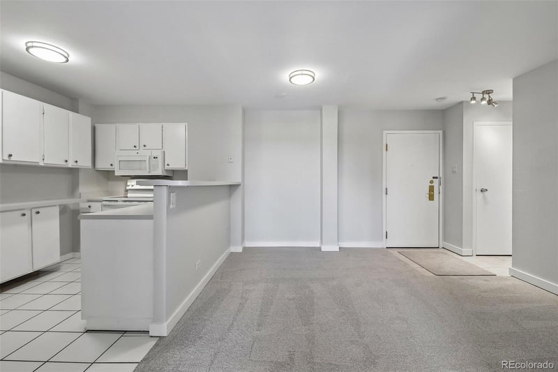 480 S Marion Pw #902, Denver, CO 80209