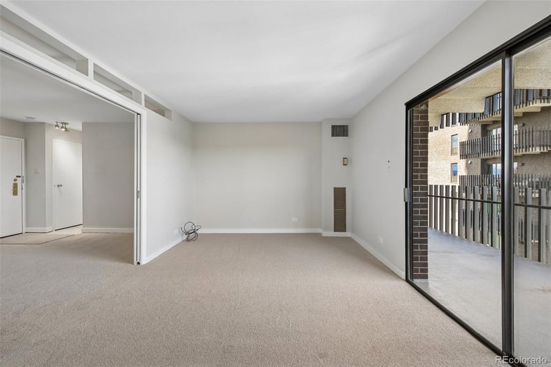 480 S Marion Pw #902, Denver, CO 80209