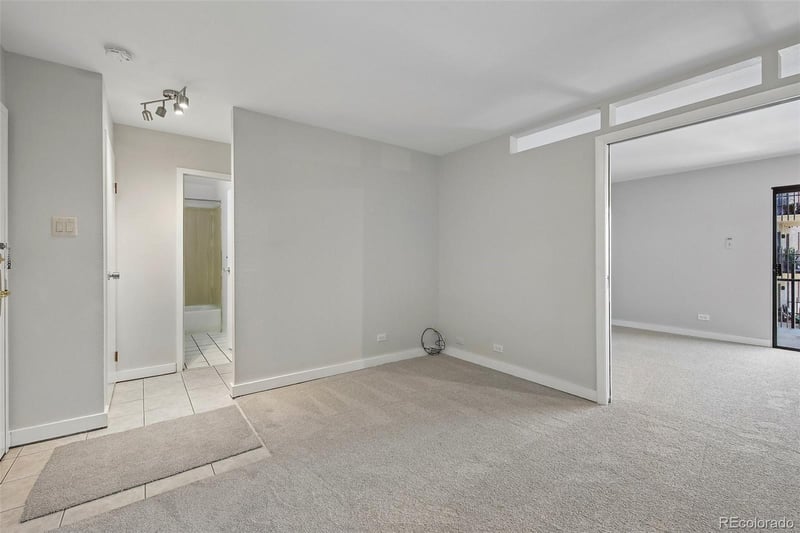 480 S Marion Pw #902, Denver, CO 80209
