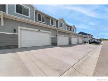 4232 Trapper Lake Dr, Loveland, CO 80538