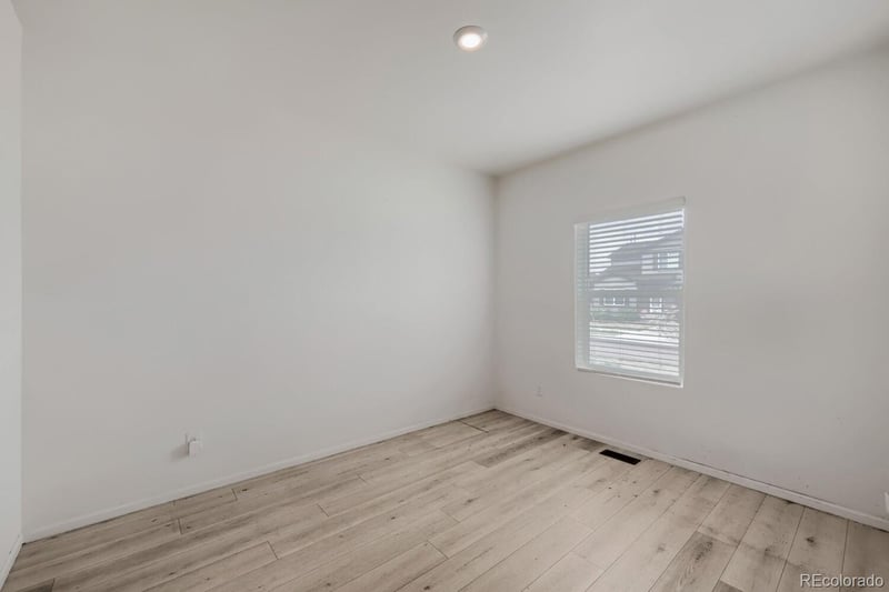 406 Quincy Rr Ave, Keenesburg, CO 80643