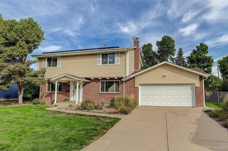 8855 W Colorado Pl, Lakewood, CO 80232