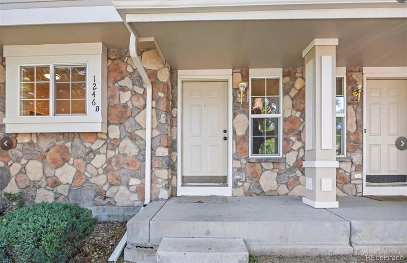 1246 S Zeno Cir #B, Aurora, CO 80017