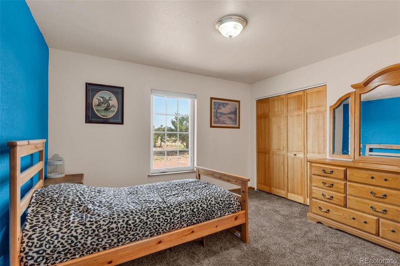 1407 Top Notch Trl, Penrose, CO 81240