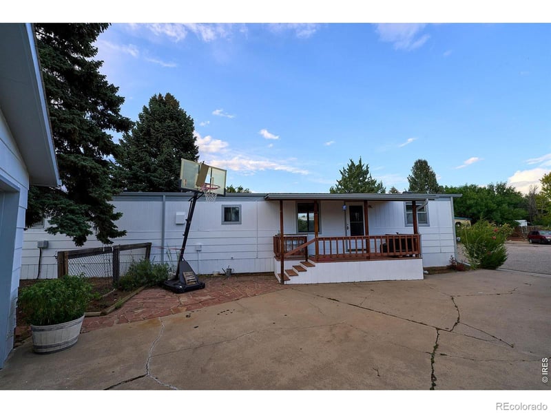 2828 Mango Pl, Loveland, CO 80537