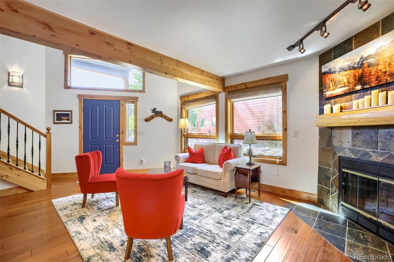 460 W Coyote Dr, Silverthorne, CO 80498