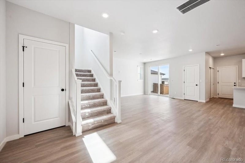 4581 N Versailles Way, Aurora, CO 80019