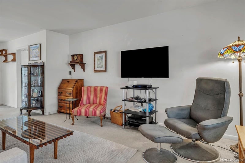 1550 S Ash St, Denver, CO 80222