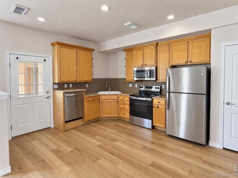 5551 W 29th St #713, Greeley, CO 80634