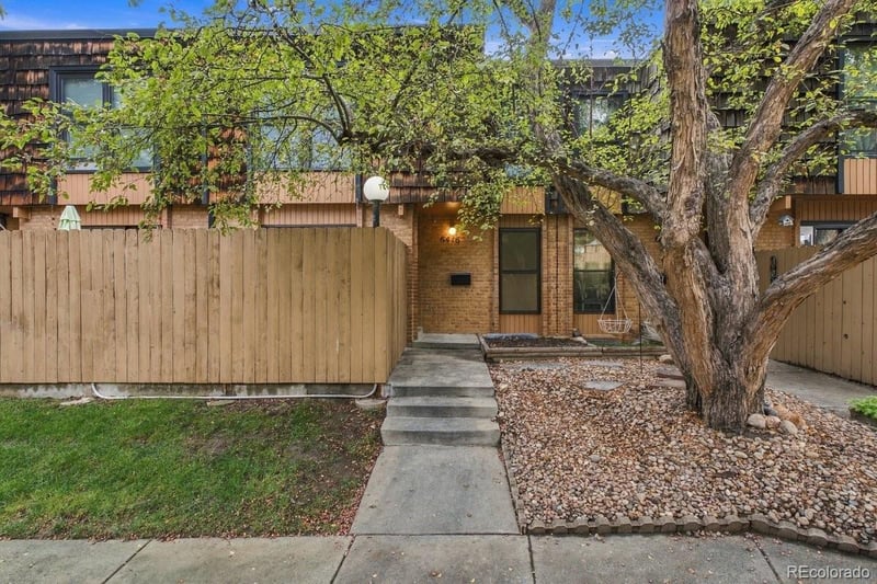 6416 Welch Ct, Arvada, CO 80004
