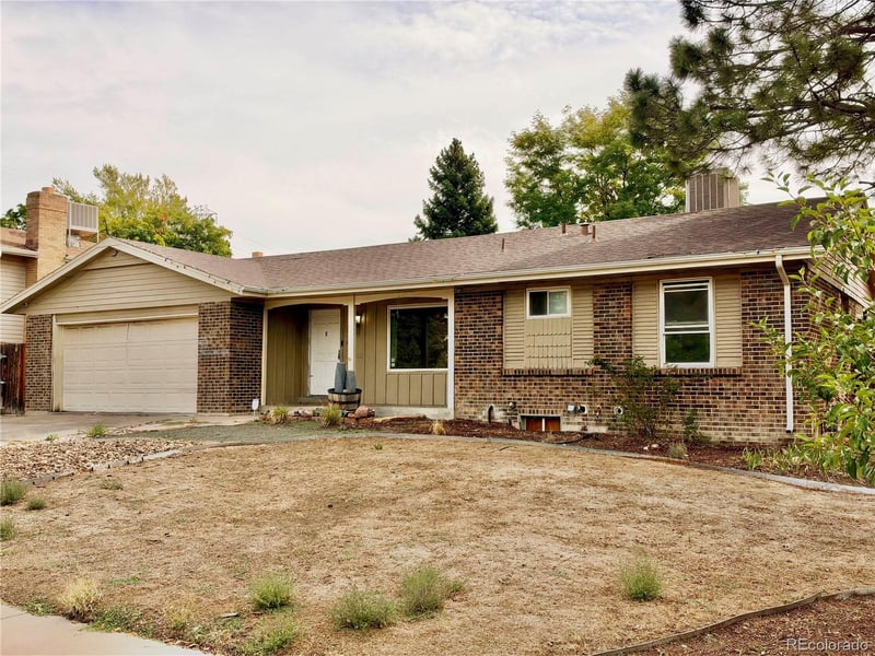 1996 S Olathe St, Aurora, CO 80013